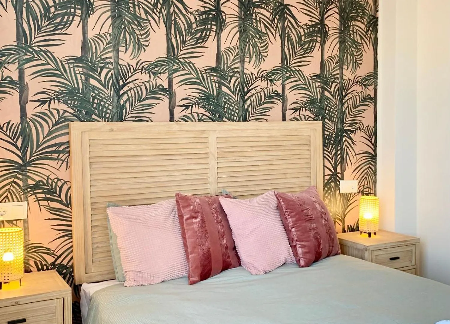 Atico Huelin Playa Apartment Malaga