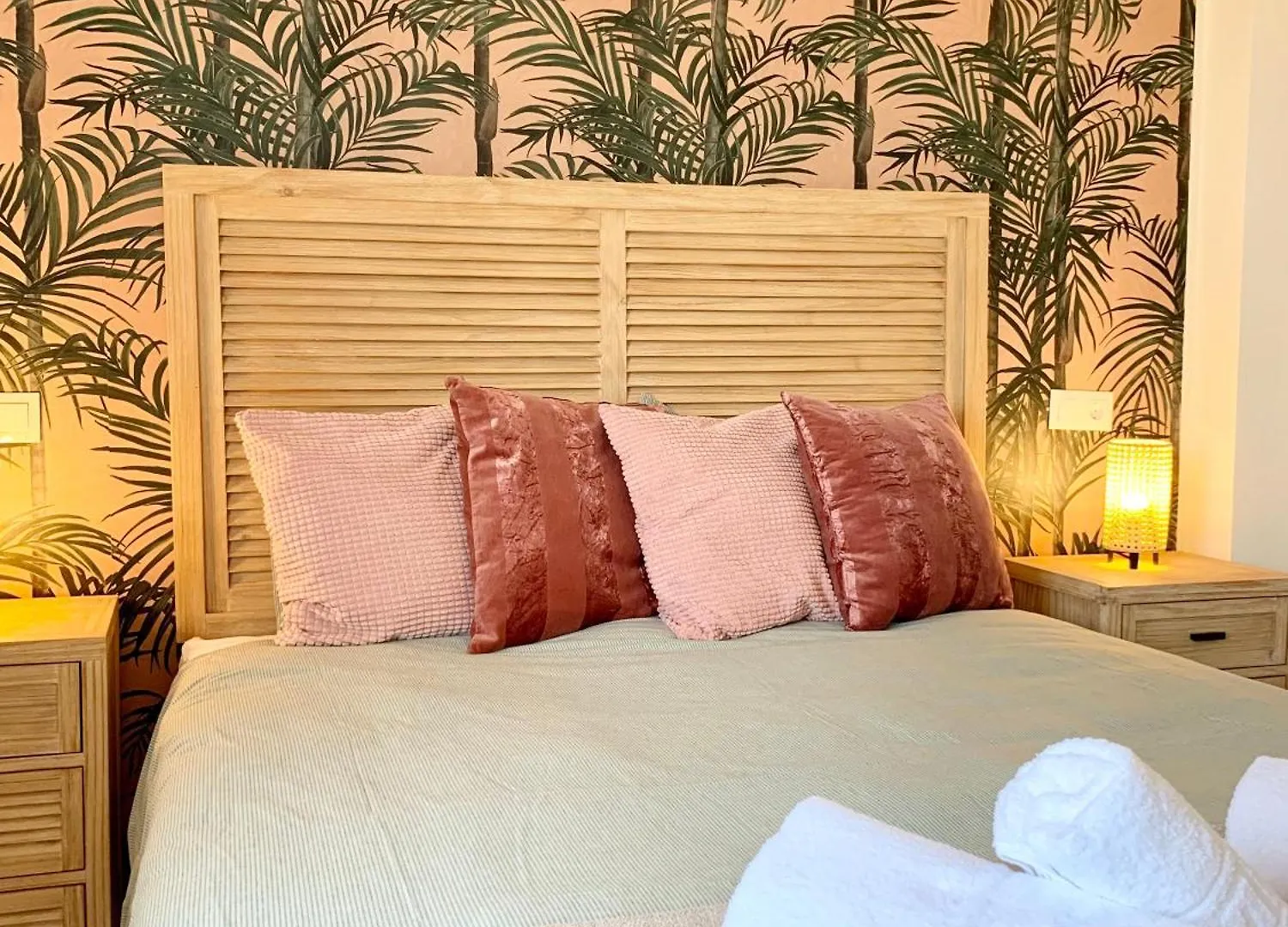 Atico Huelin Playa Apartment Malaga